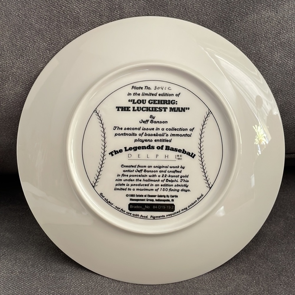 NWT.  Vintage Lou Gehrig “The Luckiest Man”. Collectible baseball plate. - Picture 2 of 6